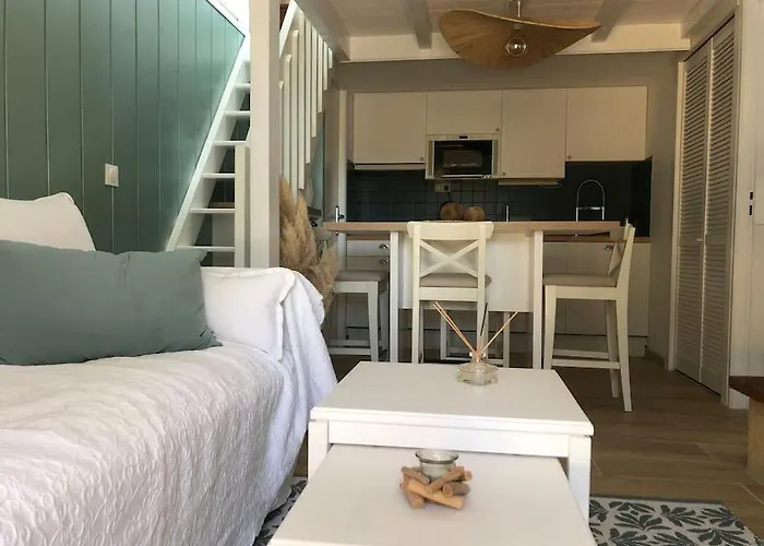 Clade: Chaleureuse Et Agreable Maison De Vakantiehuis